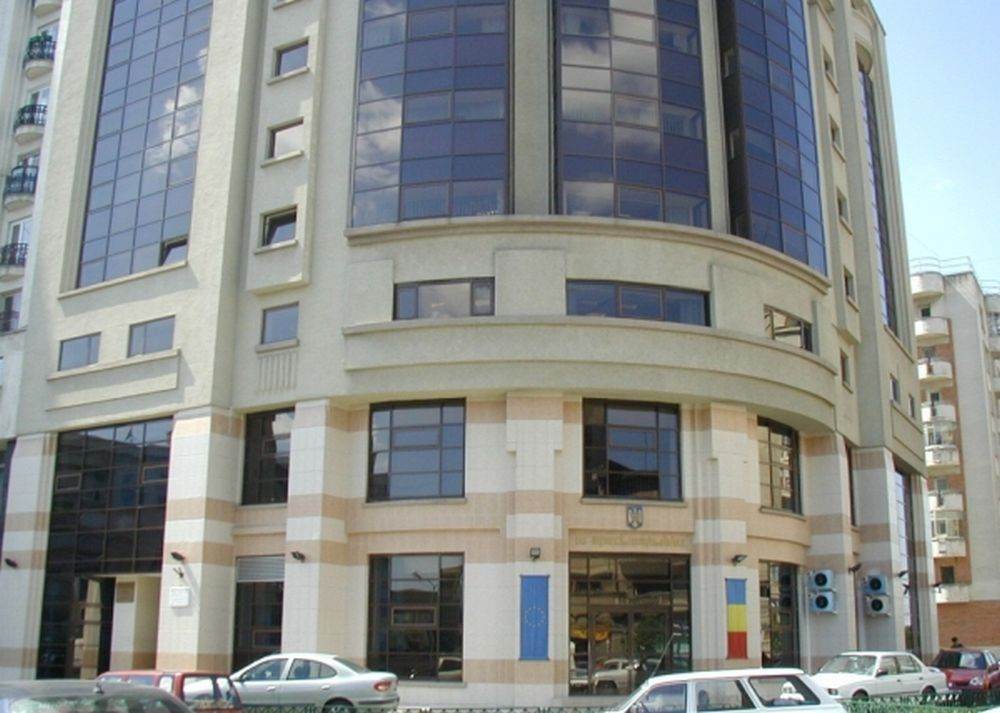 CNAS propune modificarea plăţii concediului medical: prima zi lucrătoare ar putea fi neplătită